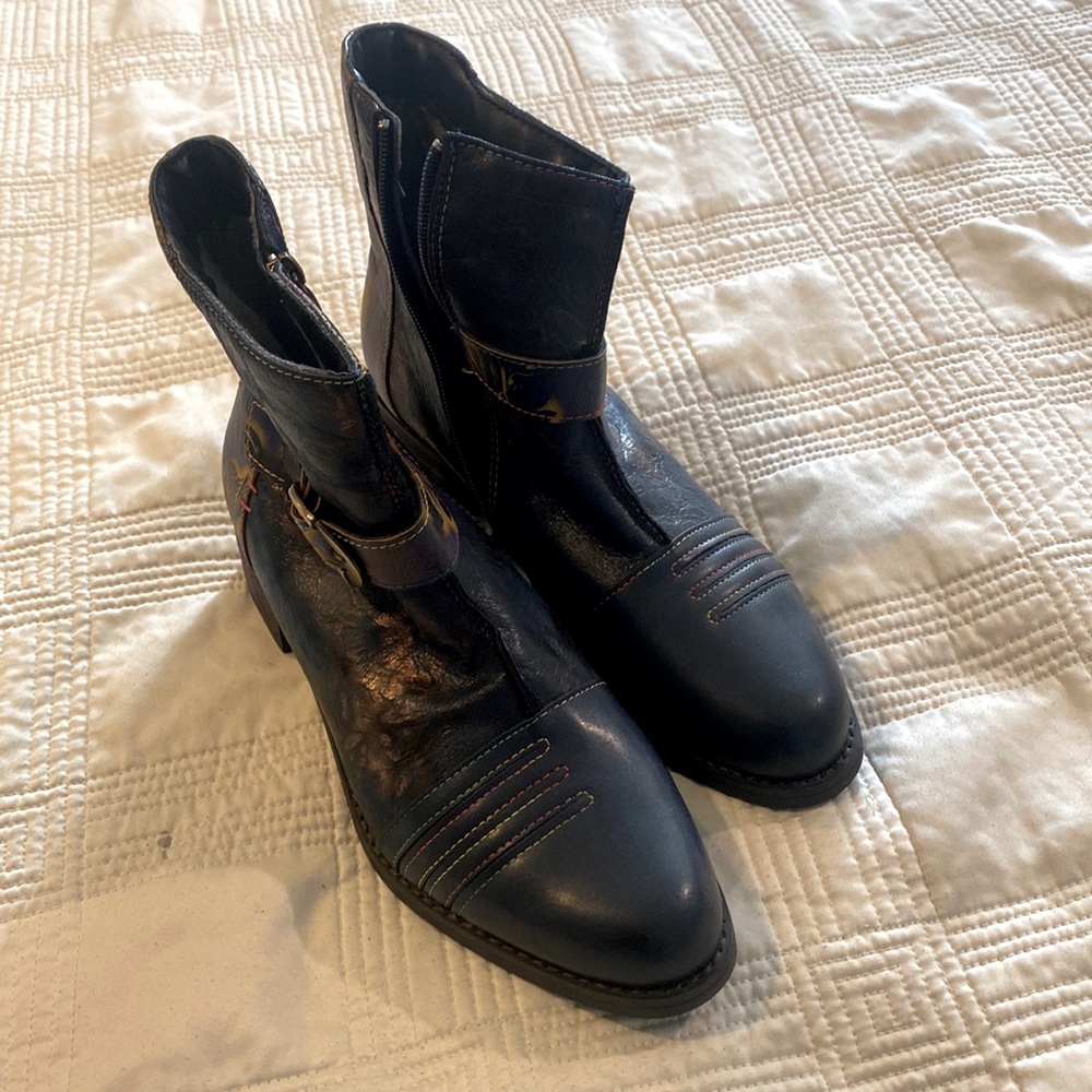 Boots size 40 (9)